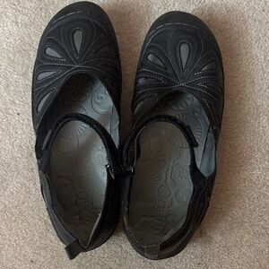 Black Women's Shoes